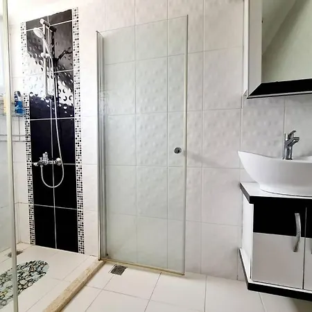 Hisar Park Apart Oeluedeniz